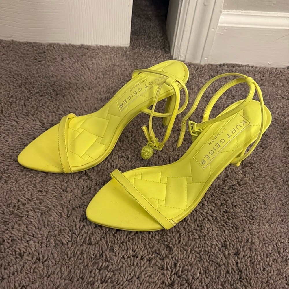 Neon heels